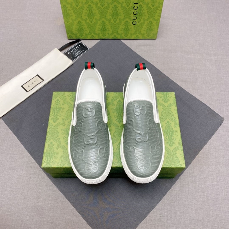 G*u*i casual shoes